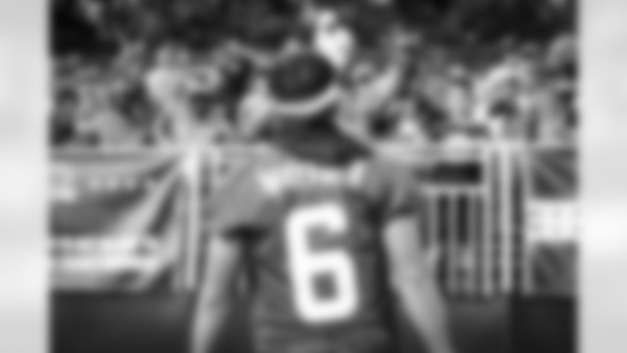 Quarterback Baker Mayfield (6) thanks members of the military after the fourteenth day of training camp on August 17, 2021.