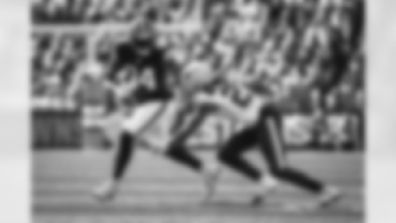 Tight end Pharaoh Brown (84) during a NFL football game between the New England Patriots and Cleveland Browns on October 16, 2022 at FirstEnergy Stadium.
