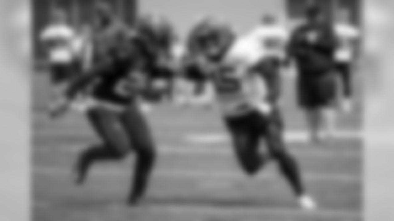 Cornerback Tavierre Thomas (20) and Wide Receiver Damon Sheehy-Guiseppi (15) during the second practice of OTAs on May 15, 2019