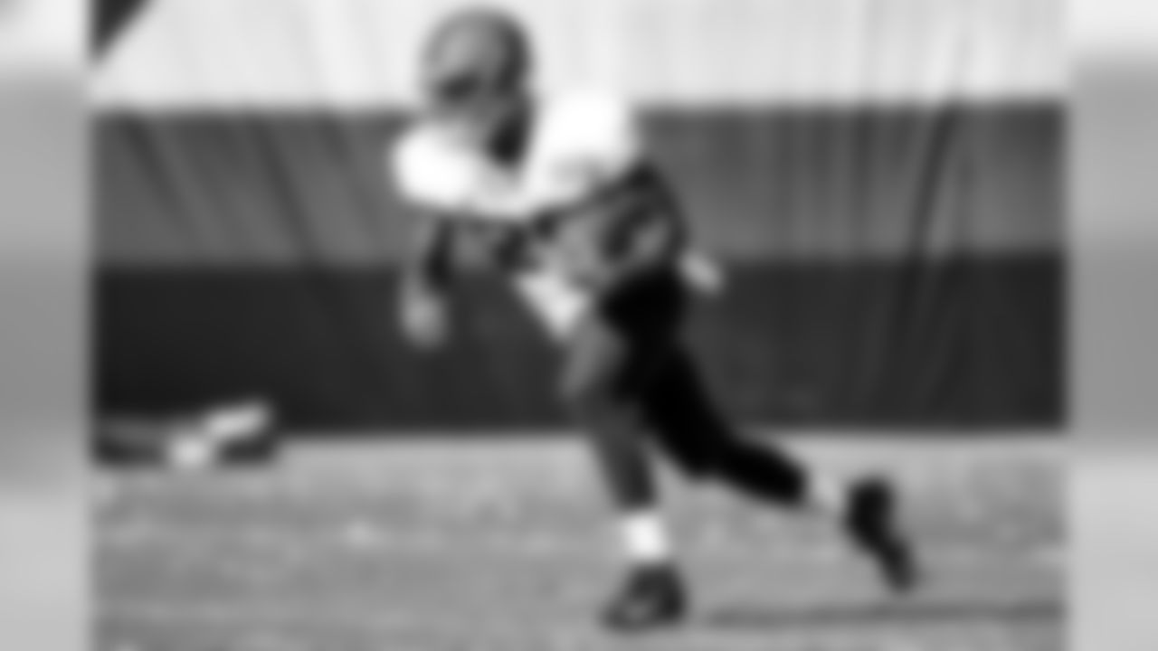Running Back Dontrell Hilliard (25) during practice on October 23, 2019