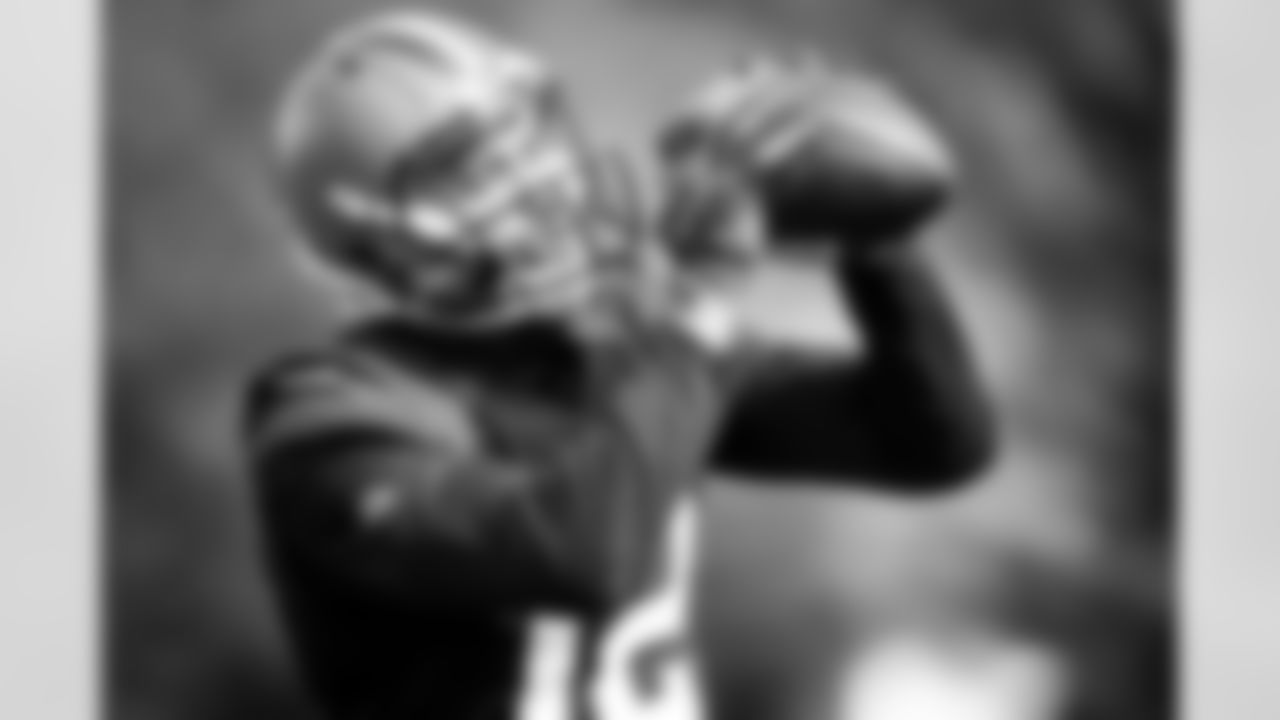 Wide receiver KhaDarel Hodge (12) during practice on September 15, 2020