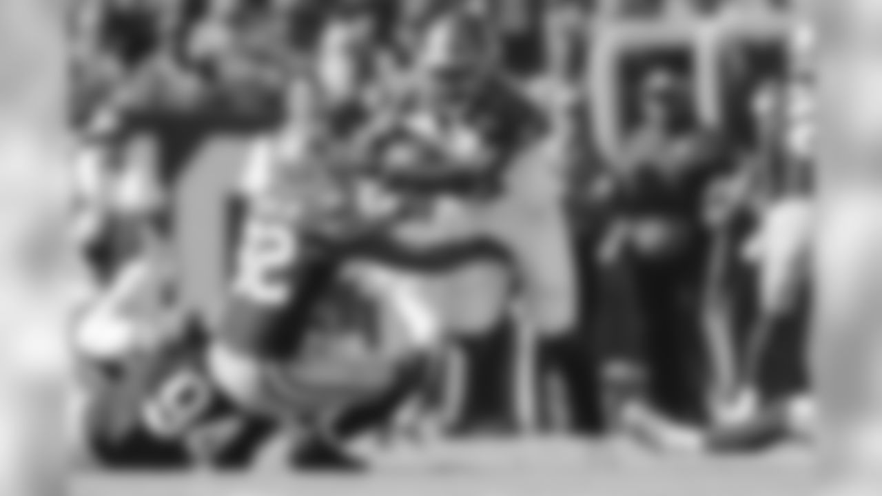 RB Peyton Barber, No. 25