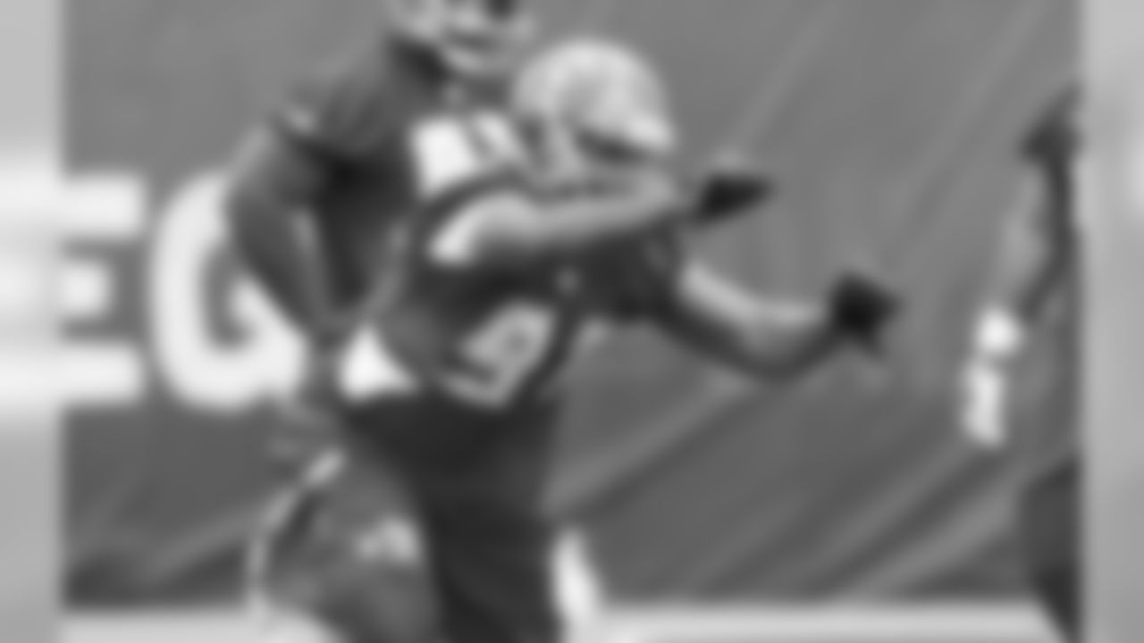 DE - Robert Ayers