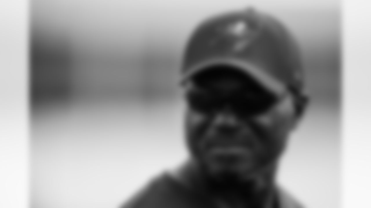 TAMPA, FL - May 18, 2022 - Head Coach Todd Bowles of the Tampa Bay Buccaneers during OTA's at AdventHealth Training Center. Photo By Tori Richman/Tampa Bay Buccaneers