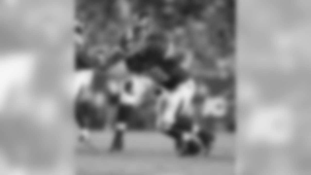 #88 - TE Luke Stocker