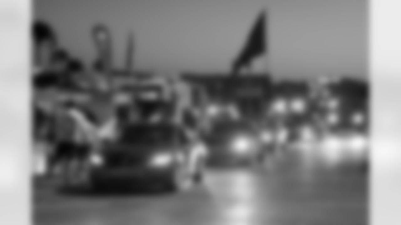 210122_MC_Drive_Through_009