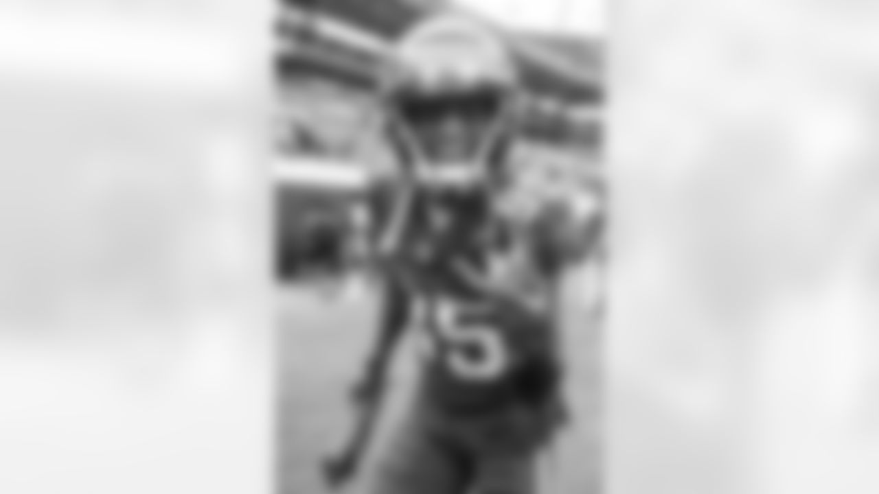 TAMPA, FL - JANUARY 03, 2021 - Wide Receiver Jaydon Mickens #85 of the Tampa Bay Buccaneers after the game between the Atlanta Falcons and Tampa Bay Buccaneers at Raymond James Stadium. The Buccaneers won the game, 44-27. Photo By Kyle Zedaker/Tampa Bay Buccaneers