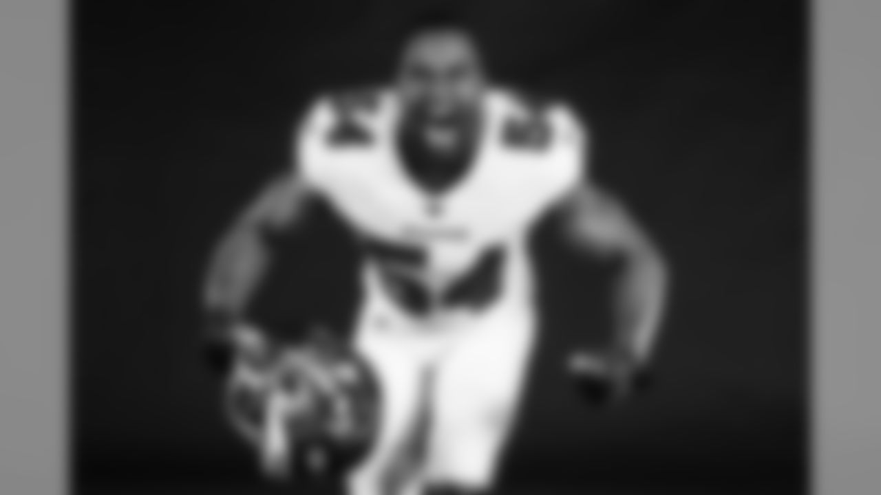 TAMPA, FL - Inside Linebacker Lavonte David #54 in the Buccaneers' new, white uniform. Photo by Tampa Bay Buccaneers