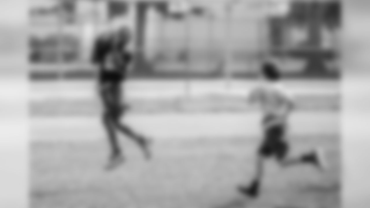 191106_TR_JrBucsFlag_ThurgoodMarshallMiddle_033