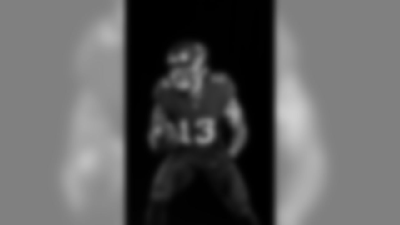 TAMPA, FL - MAY 27, 2020 - Wide Receiver Mike Evans #13 of the Tampa Bay Buccaneers during an asset shoot. Photo By Matt May/Tampa Bay Buccaneers