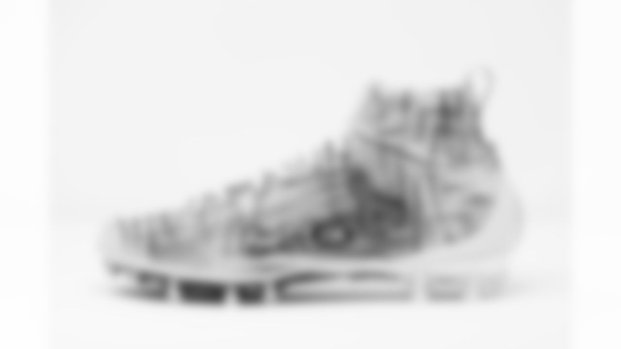 TAMPA, FL - DECEMBER 02, 2020 - Safety Jordan Whitehead #33 of the Tampa Bay Buccaneers' cleats for My Cause My Cleats. Photo By Kyle Zedaker/Tampa Bay Buccaneers