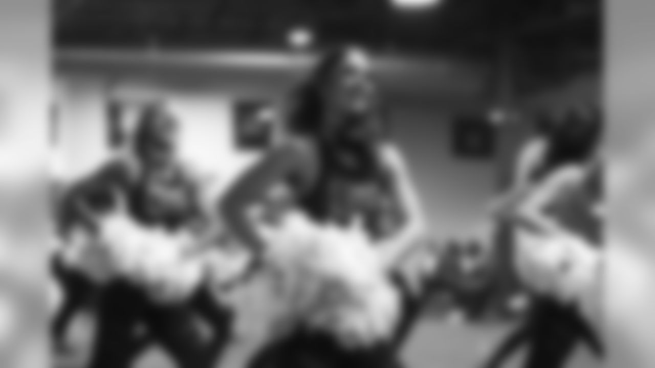 190808_TR_CheerFamilyFriendsPractice_014