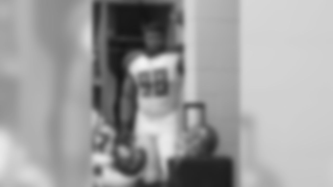98 DT Clinton McDonald