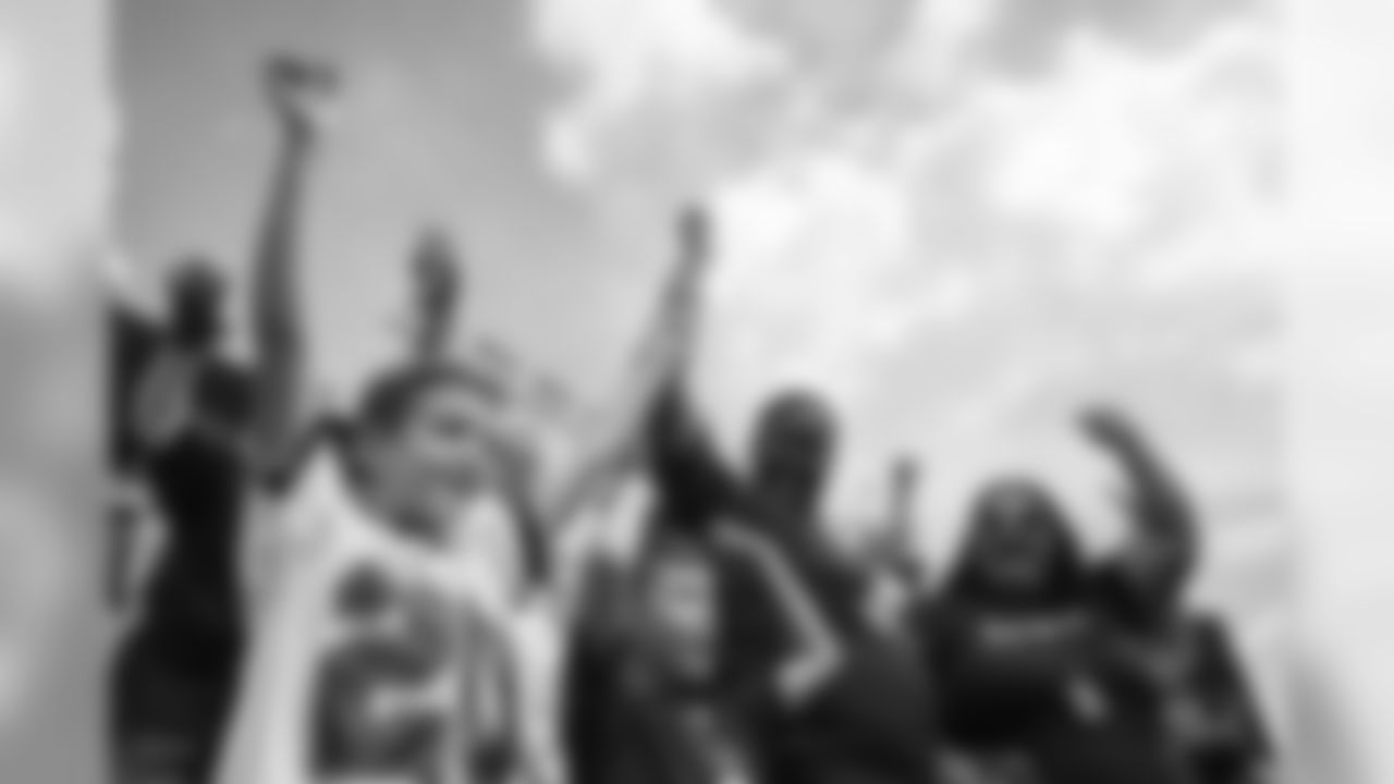 TAMPA, FL - AUGUST 28, 2018 - Fans during a fan photoshoot at Raymond James Stadium in Tampa, FL. Photo By Kyle Zedaker/Tampa Bay Buccaneers