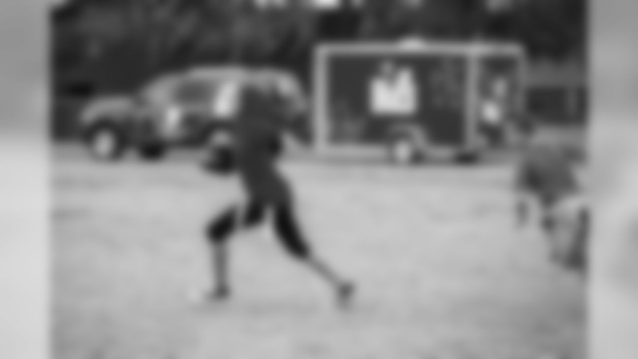 Jr. Bucs Middle School Flag Football Program at Burnett Middle School