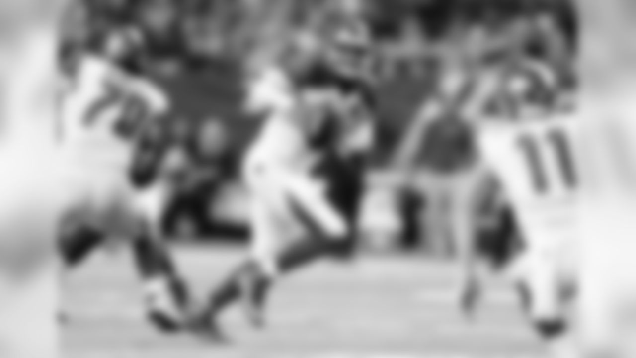 QB Jameis Winston