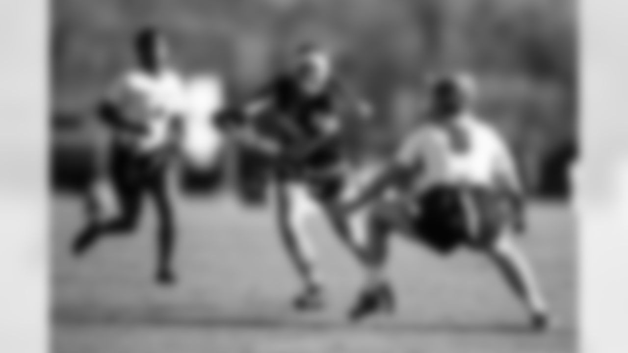 TAMPA, FL - February 25, 2021 - Athletes compete during the 2021 Girls Flag Football Preseason Classic at Tampa Sportsplex. Photo By Kyle Zedaker/Tampa Bay Buccaneers