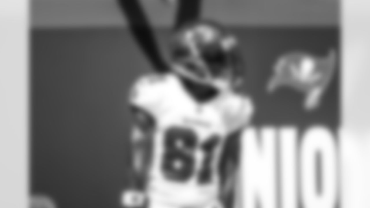 Dolphins vs. Bucs