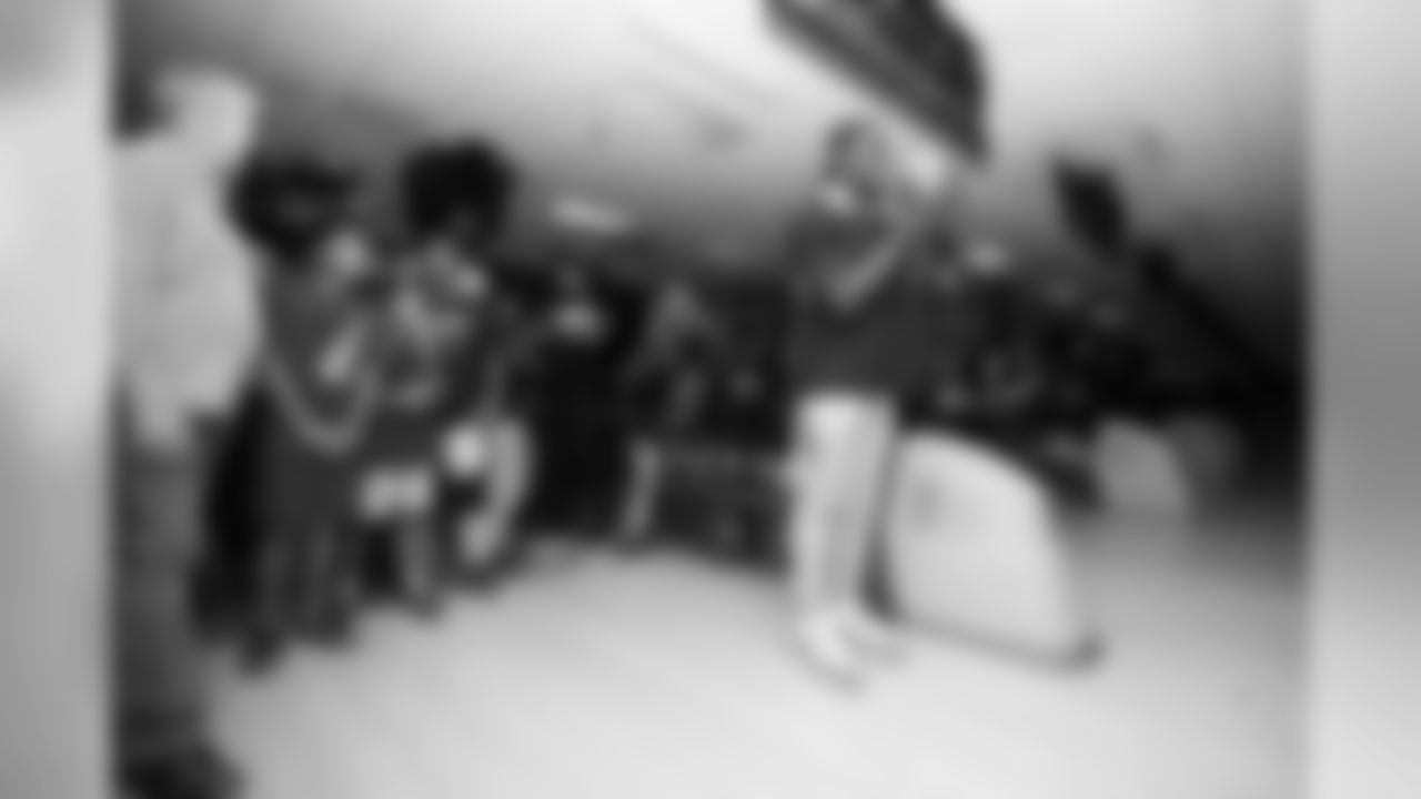191118_KZ_LavonteBowling_018