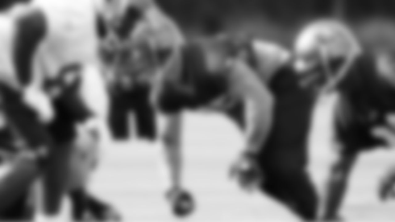 DT Chris Hovan tries to get off at the snap before his opponent can react