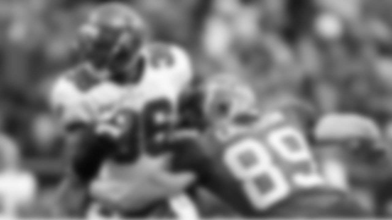 36 S Tanard Jackson gets an interception