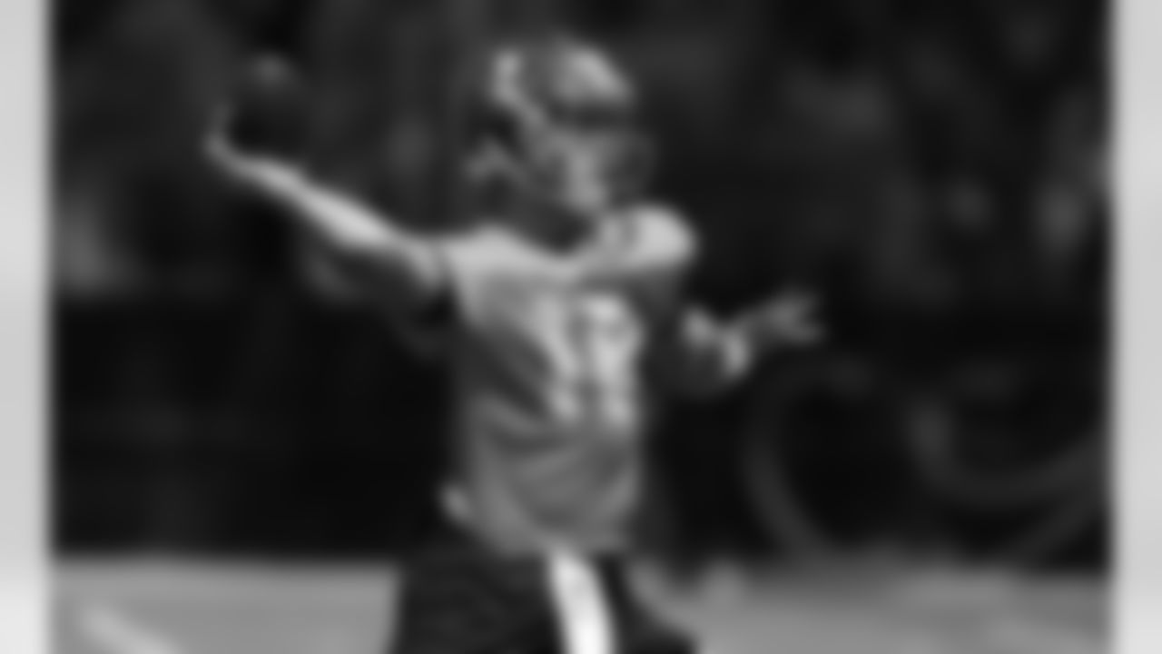 QB Brett Smith