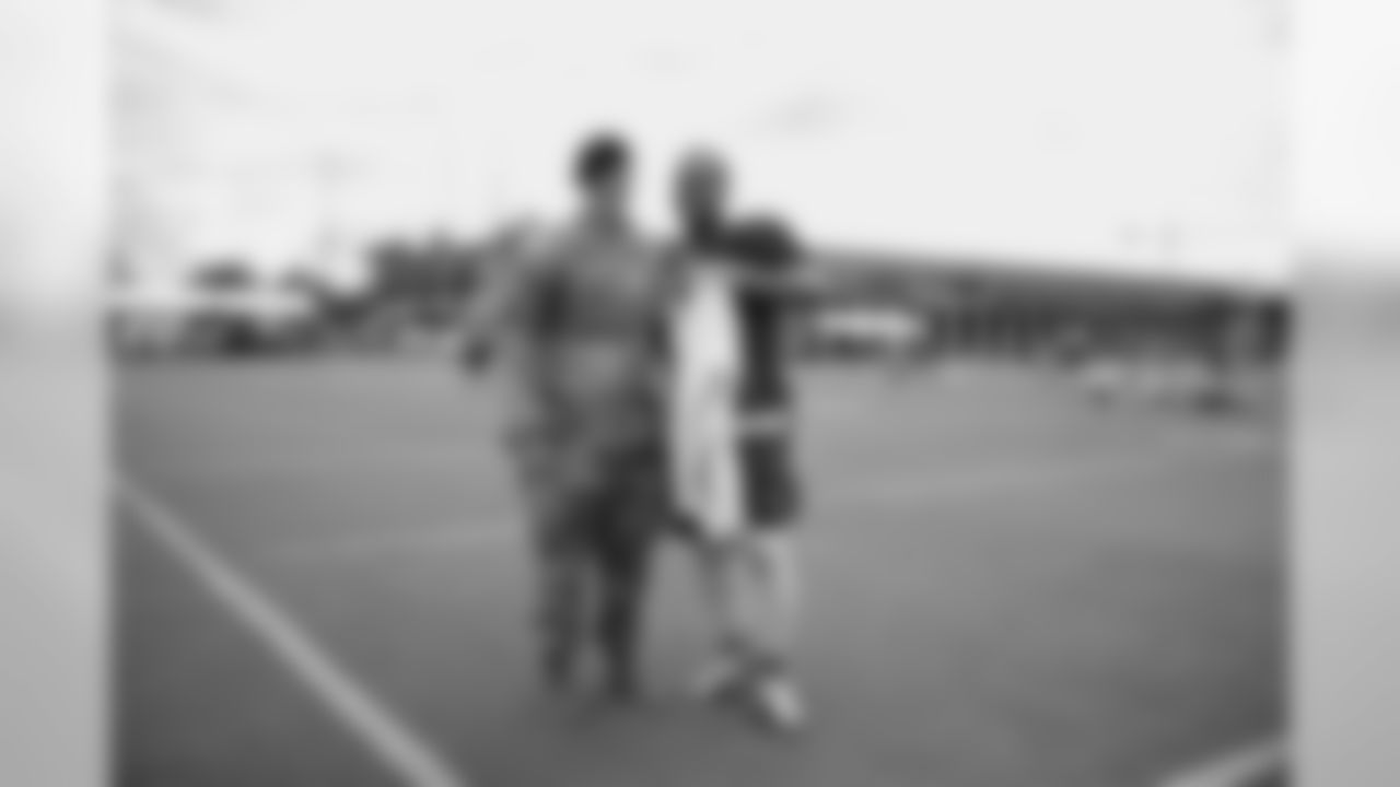 190805_TR_TrainingCamp9_fans076
