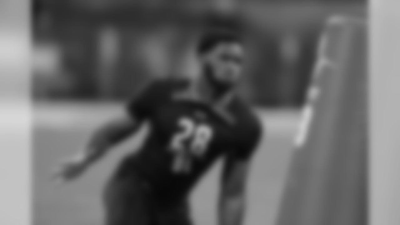 21 - Seattle Seahawks - Brian Burns - Edge