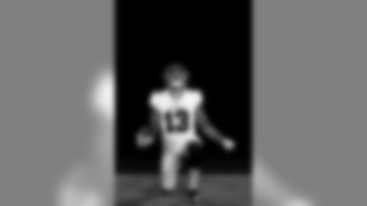 TAMPA, FL - MAY 27, 2020 - Wide Receiver Mike Evans #13 of the Tampa Bay Buccaneers during an asset shoot. Photo By Matt May/Tampa Bay Buccaneers