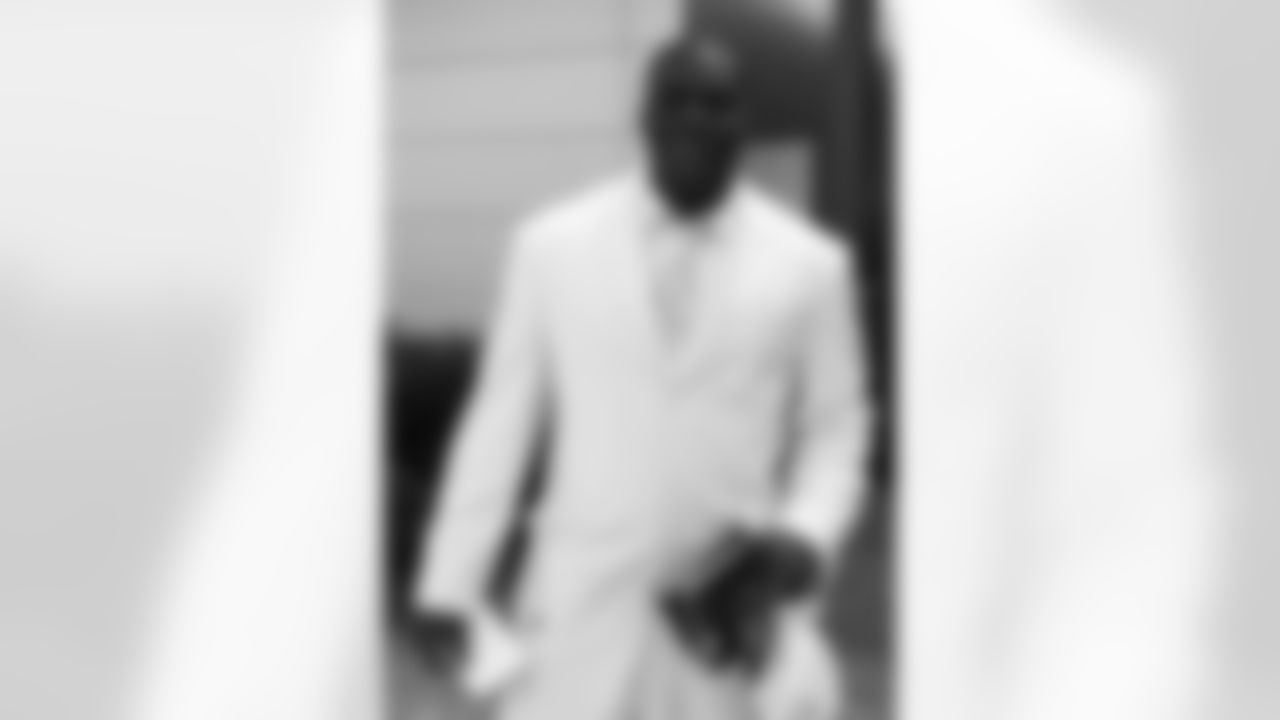 OT Demar Dotson
