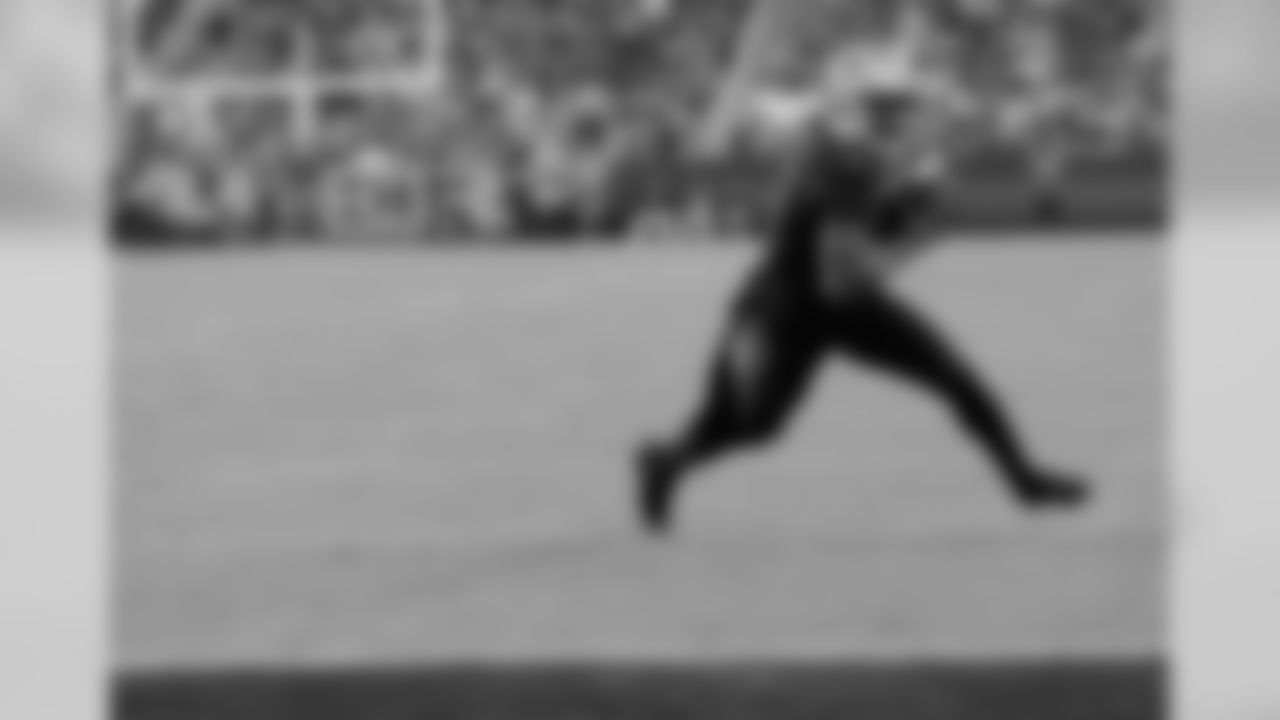 17 WR Jeremy Kerley