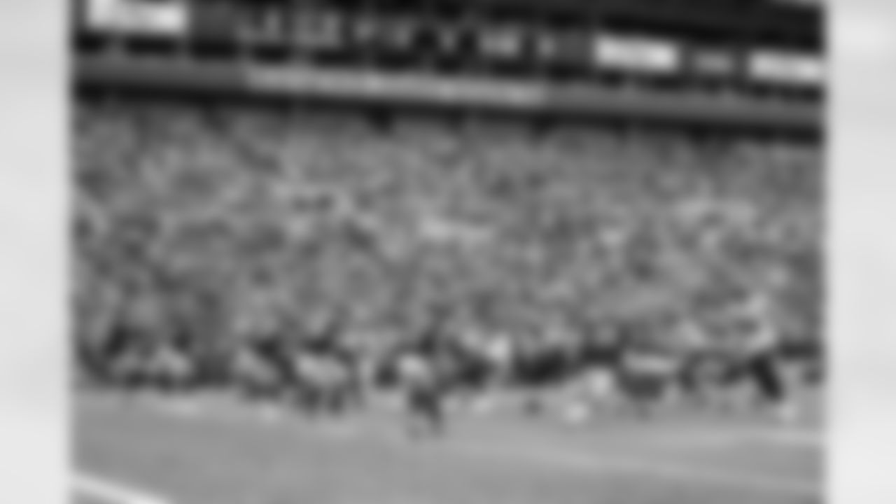 TAMPA, FL - October 24, 2021 - A general view during the game between the Chicago Bears and Tampa Bay Buccaneers at Raymond James Stadium. The Buccaneers won the game, 38-3. Photo By Kyle Zedaker/Tampa Bay Buccaneers