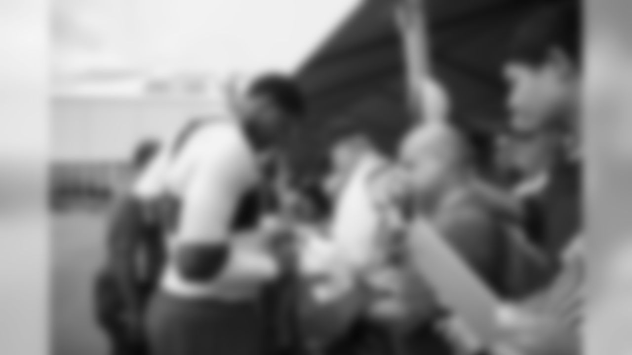 190805_TR_TrainingCamp9_fans064