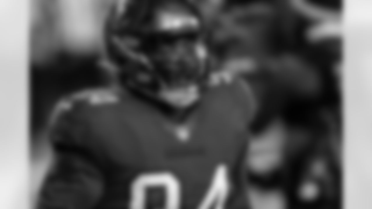 DL Khalil Davis
