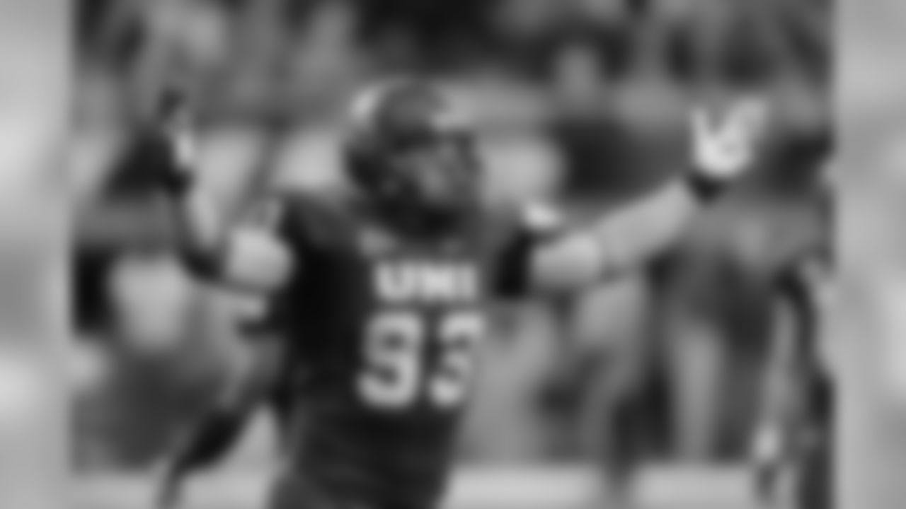 DE Karter Schult, Northern Iowa