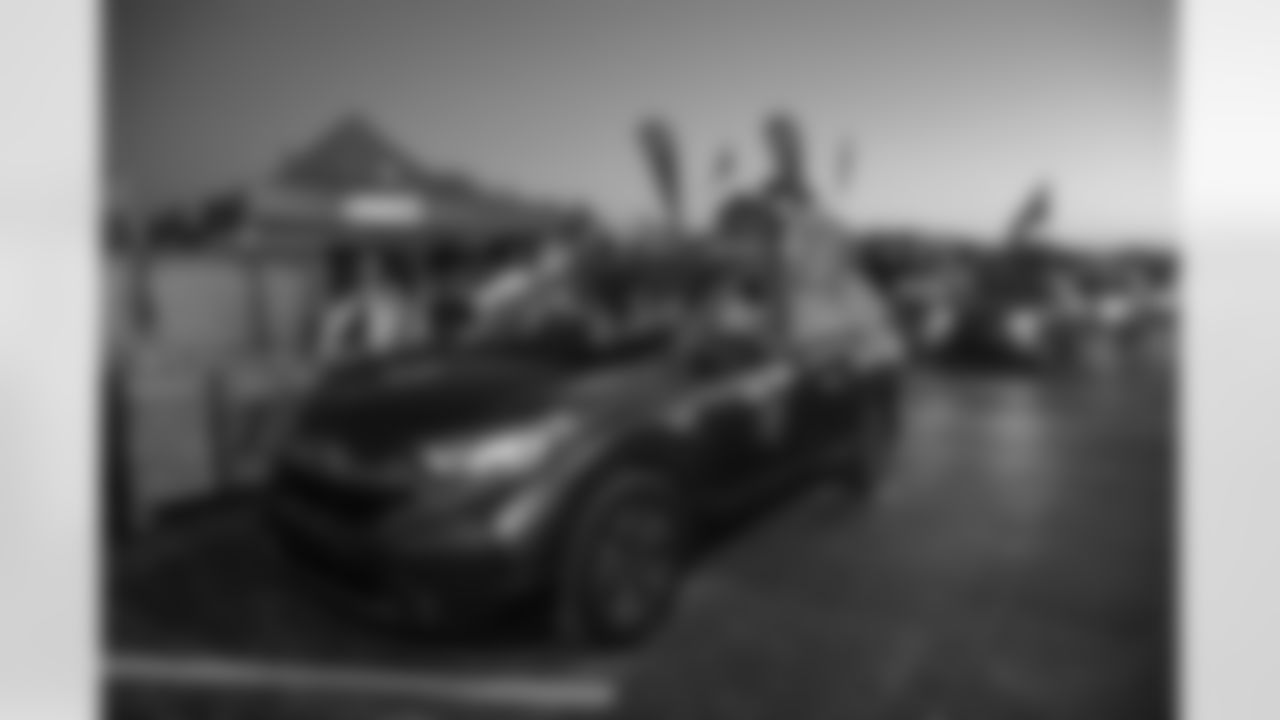 210122_MC_Drive_Through_024