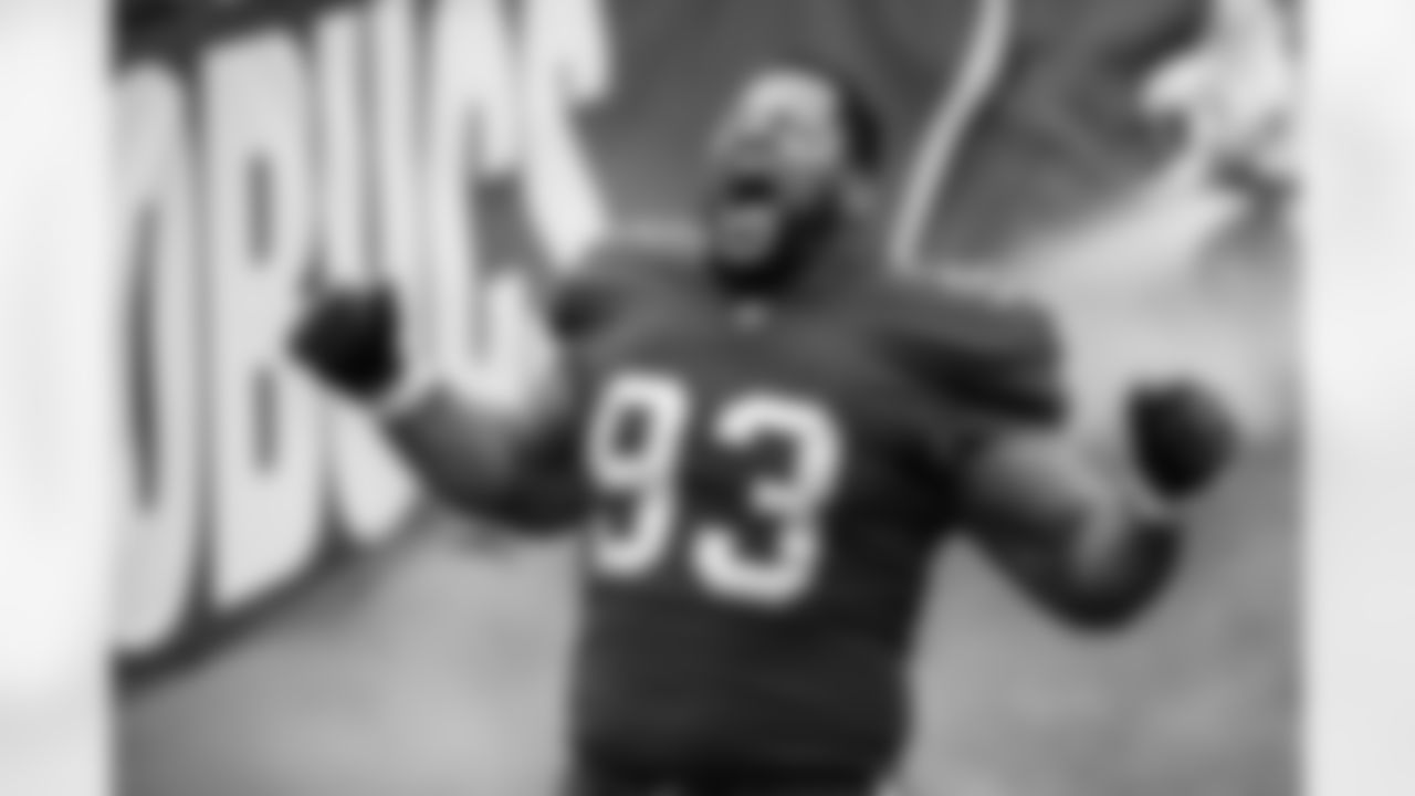 TAMPA, FL - JANUARY 03, 2021 - Defensive Tackle Ndamukong Suh #93 of the Tampa Bay Buccaneers before the game between the Atlanta Falcons and Tampa Bay Buccaneers at Raymond James Stadium. The Buccaneers won the game, 44-27. Photo By Tori Richman/Tampa Bay Buccaneers