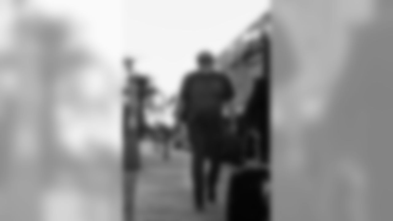 191010_TR_PlayerDeparture_017