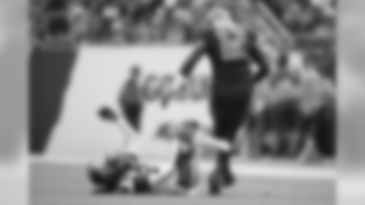 181202_KZ_Panthers_Bucs_0376