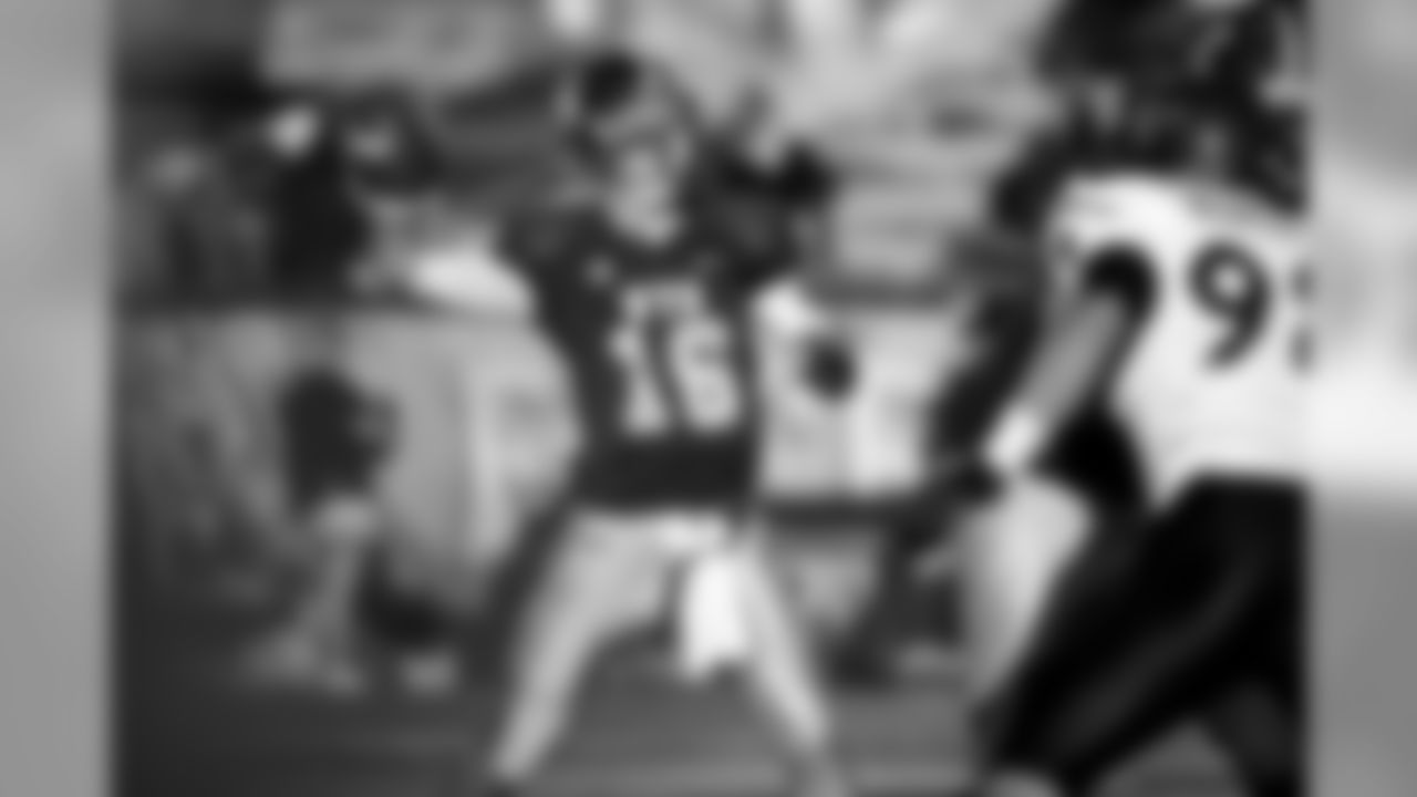 Wyoming QB Brett Smith