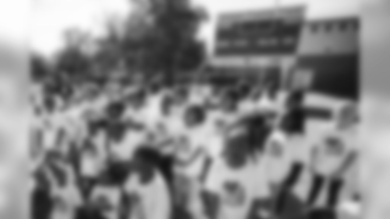 190112_KZ_JrBucsGirlsFlag_0154