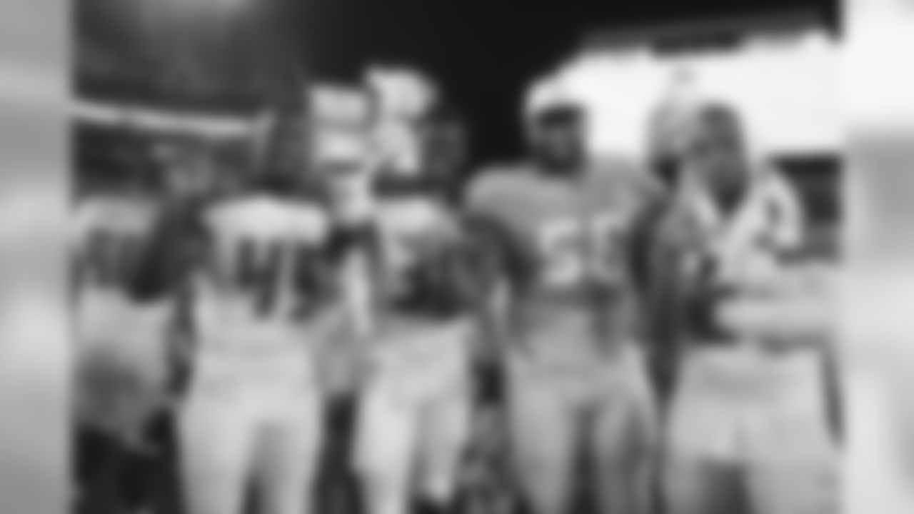Bucs vs. Dolphins
