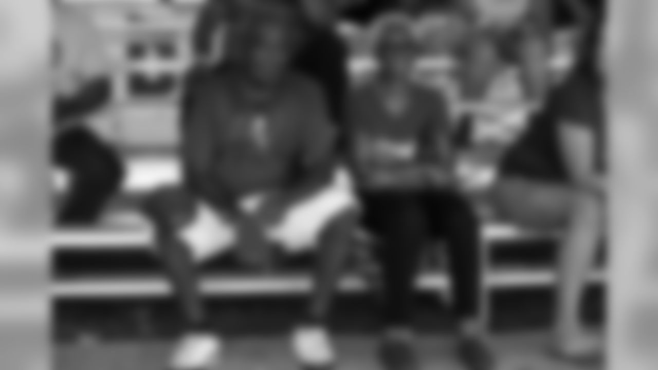 190730_TR_TrainingCamp5_fans_009