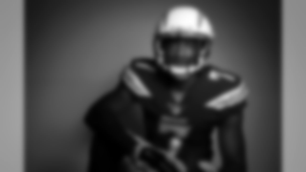San Diego Chargers wide receiver Mike Williams (7) poses for a portrait during the NFLPA Rookie Premiere on Saturday, May 20, 2017 in Los Angeles. (Ben Liebenberg/NFL)