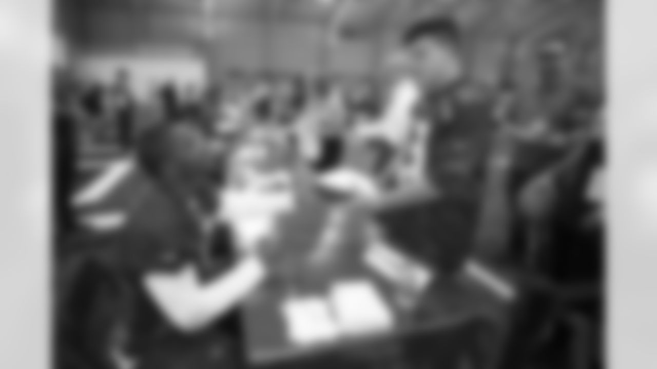 180810_KZ_AutographSigning_0007