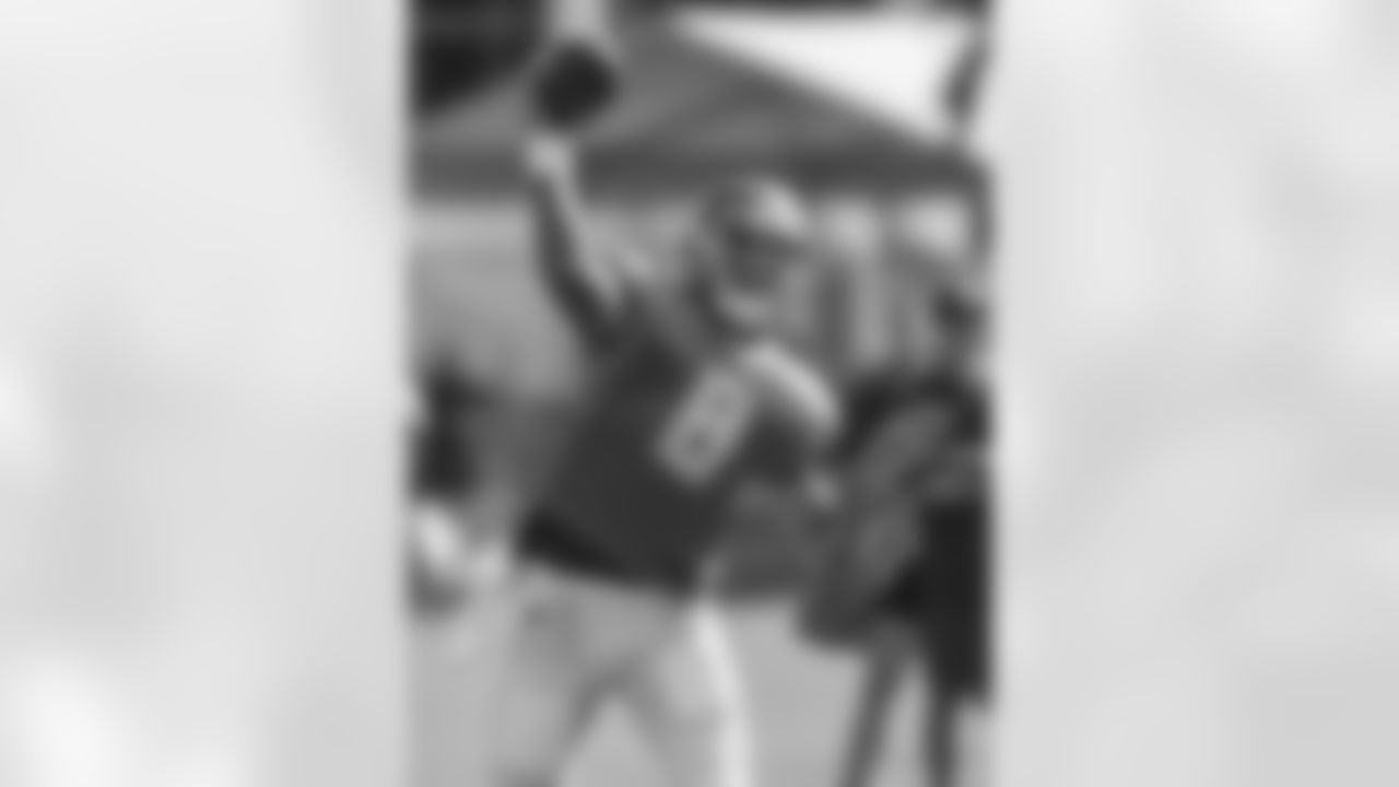 QB Sefo Liufau