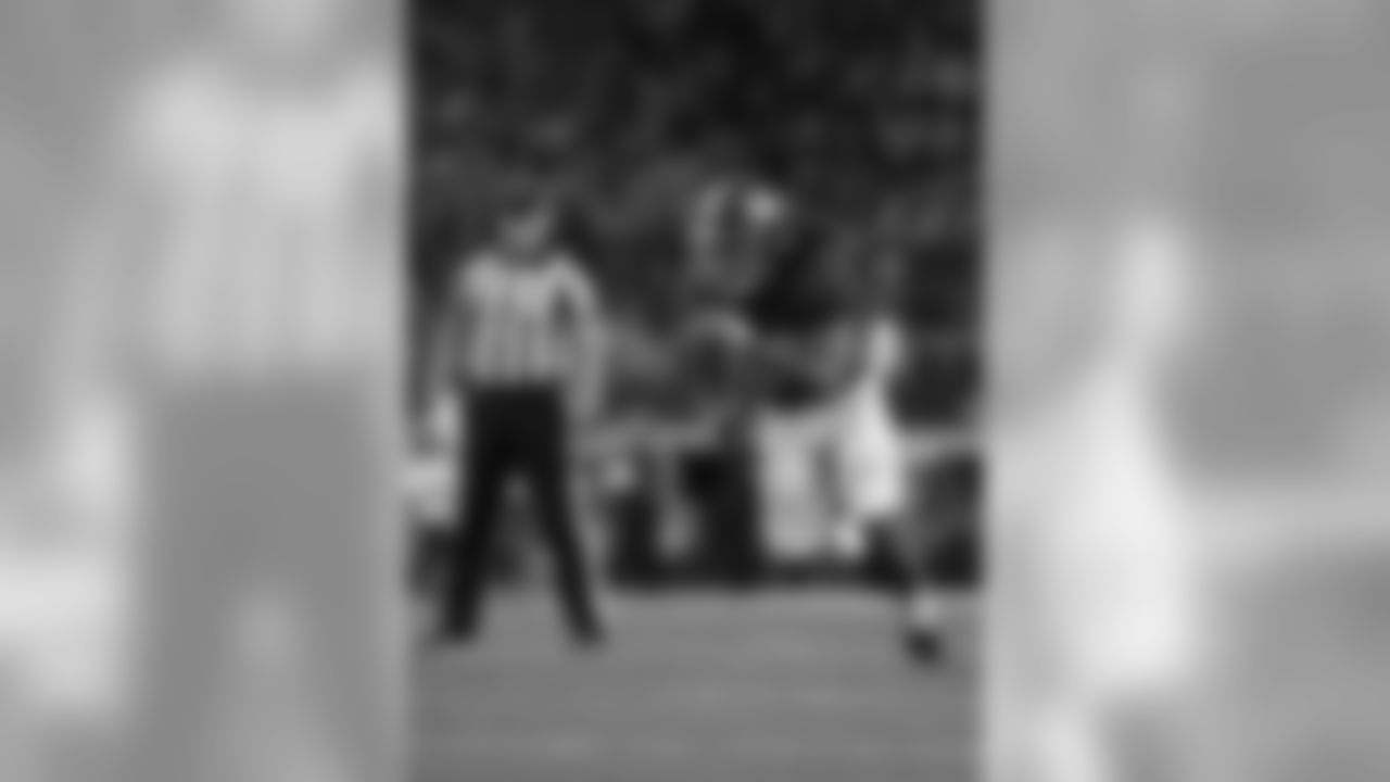 Steelers - Tim Williams - LB, Alabama