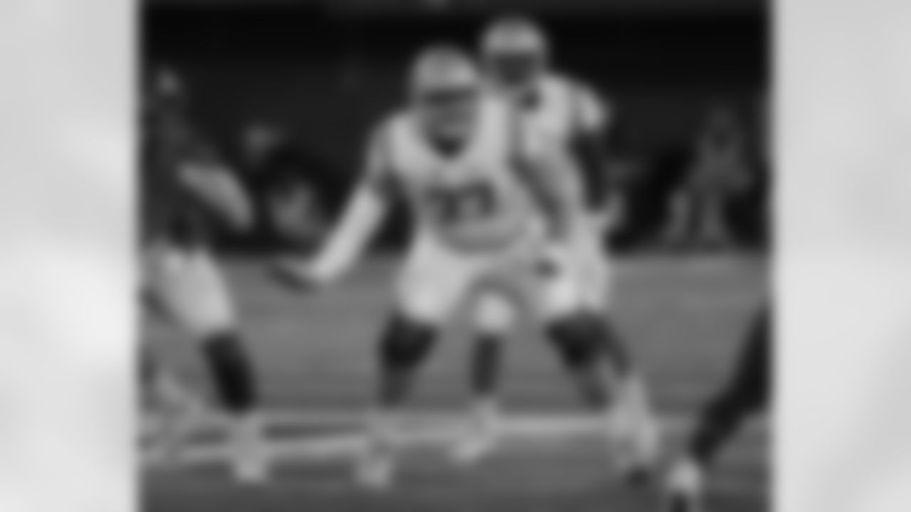 Cincinnati Bengals: T Kolton Miller, UCLA (CV)