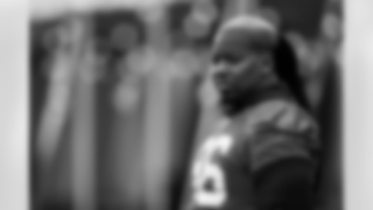 TAMPA, FL - December 30, 2021 - Defensive Lineman Steve McLendon #96 of the Tampa Bay Buccaneers during practice at AdventHealth Training Center. Photo By Kyle Zedaker/Tampa Bay Buccaneers