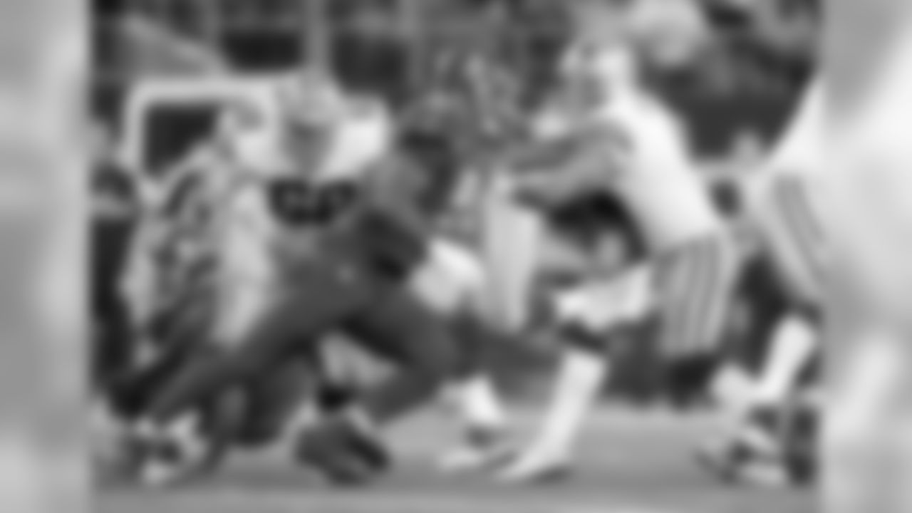 92 DE William Gholston
